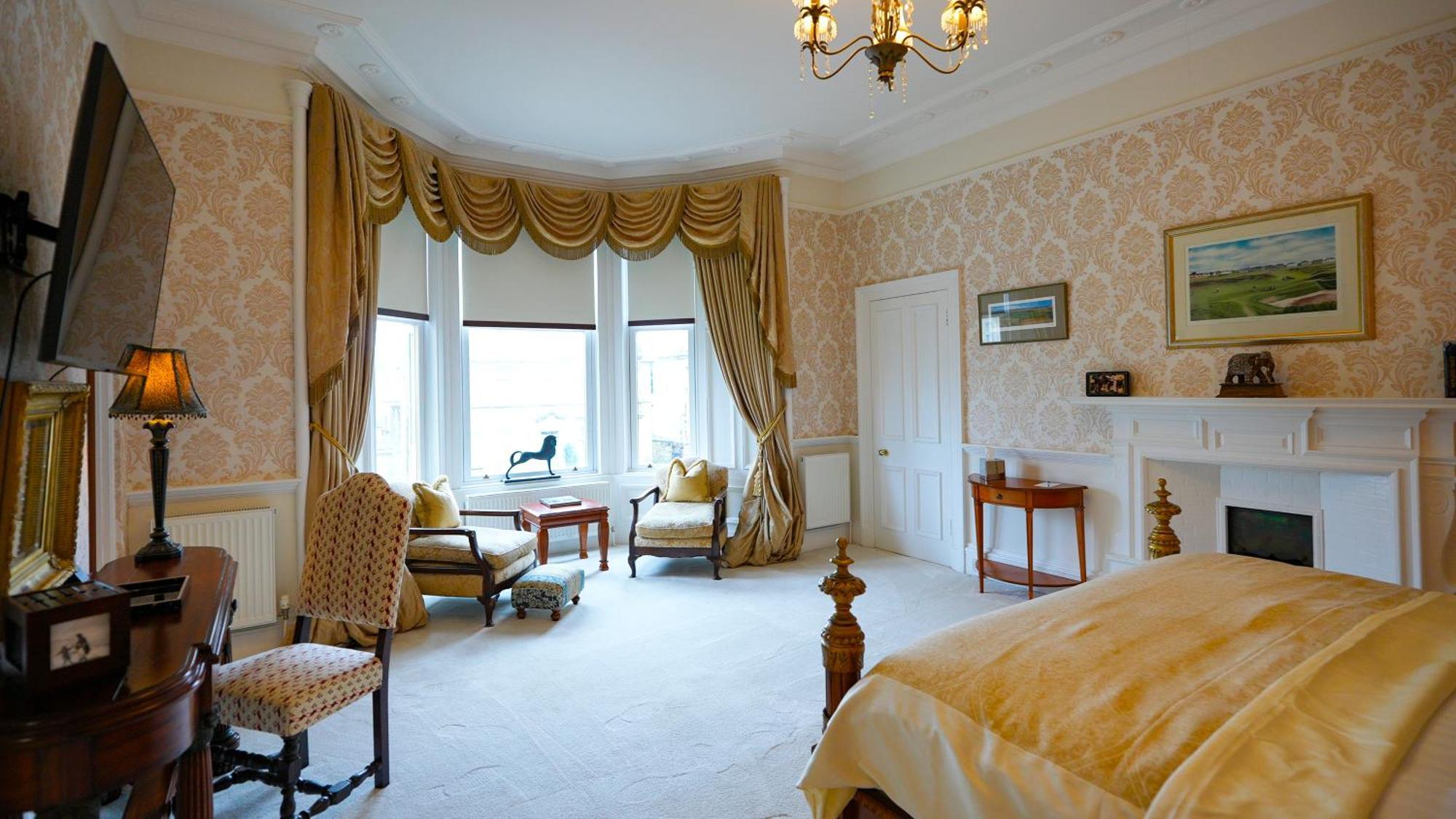 The Townhouse Ayr - Luxury B&B - Adults Only Экстерьер фото